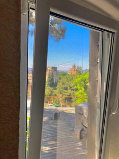 Old City - Cosy Studio near Sulphur Baths - 9