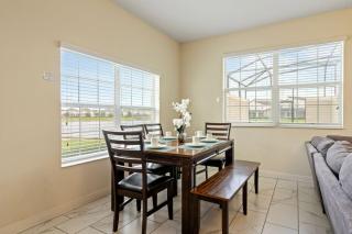 Amazing 5Bdr House with pool 4857 - 4