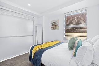 City Fringe Apartment with Sunset & City View - Auckland - 8