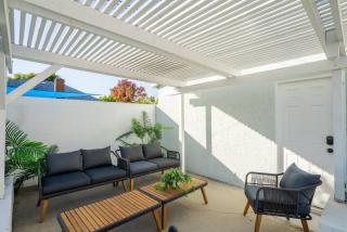 Splash Haven-Heated Pool-Huge Living Area-Sleeps 8 - Long Beach - 6
