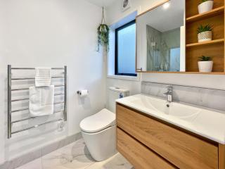 Cosy CBD Studio - Prime Location - Christchurch - 7