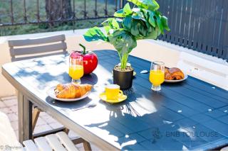 BNB TOULOUSE - Refuge urbain - Clim - Terrasse - Parking - WiFi - Proche transports - Toulouse - 7
