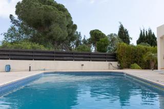 4-bedroom Villa with Heated Pool - Peyia - 8