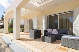 4-bedroom Villa with Heated Pool - Peyia - 5