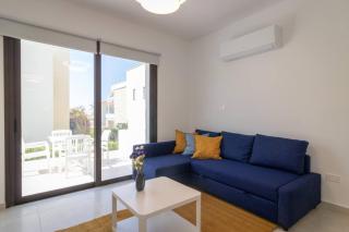 Townhouse Chamomile - 2BR Coastal Retreat near Coralia Beach - 1