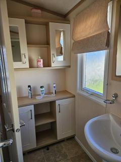Lbn Caravan - Kinmel Bay - 2