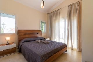 Villa Melania - Garden Haven near Coral Bay Beach - 6