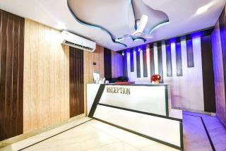 Vroom Hotel Capital Inn - Ghaziabad - 2