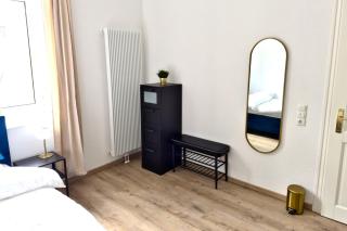 ProStays Apartment in Stolberg- 3 Schlafzimmer - 4 Betten - 8