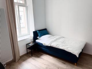 ProStays Apartment in Stolberg- 3 Schlafzimmer - 4 Betten - 7