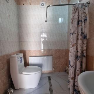 Backpackers House Near The Church - 6