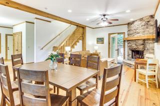 1 Mi to Downtown Cashiers Private Cabin with Deck - Cashiers - 5