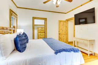 1 Mi to Downtown Cashiers Private Cabin with Deck - Cashiers - 1