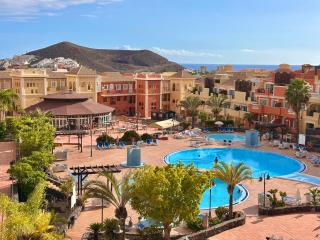 Sunset Apartment 7 & Heated Pool - Los Cristianos - 0