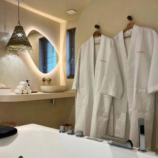 Casa Cinta Évasion Balinaise avec Baignoire Spa - Croix - 5