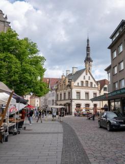 2BR 98m2 apartment in Old Town with View and Free Parking! - Tallinn - 0