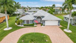 Villa Tuscany Luxury Stay With Pool Spa - Cape Coral - 0