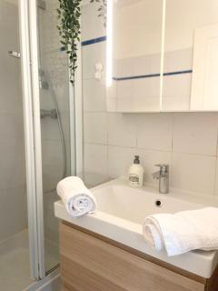 Cocon Montmartre - Netflix, Fibre & Conciergerie - Parijs - 7