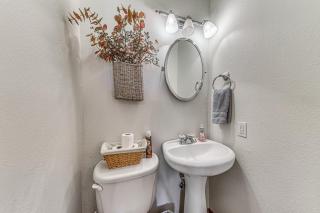 Condo with Hot Tub about 4 Miles to Ruidoso Winter Park! - Ruidoso - 1