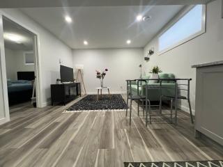 Exquisite Guest Suite in Regina - Regina - 0