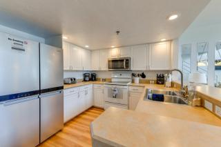 Beachfront Condo with Balcony on Manasota Key - Englewood - 2