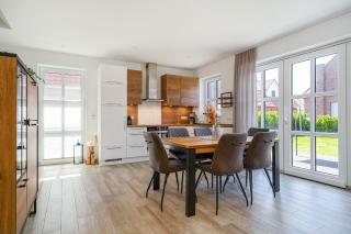 Leni, 3 Schlafzimmer, 2 Bäder, großer eingezäunter Garten in ruhiger Lage! - Greetsiel - 5