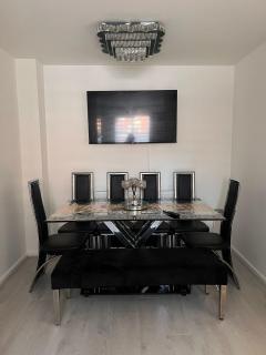 Z&Z Villa - Moffat - 0