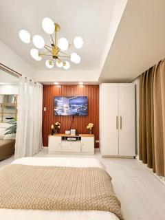 SM Bicutan Condotel by Blue - Manila - 0