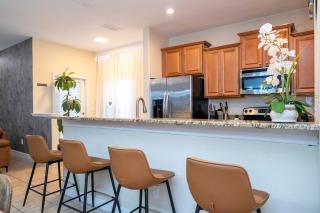 Family Resort Home w Private Pool BBQThemed 8935 - 4