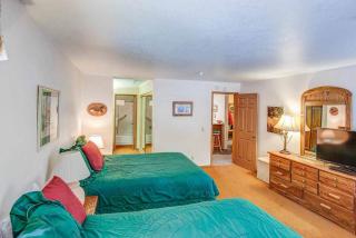 Aspen Creek #119 Shared Pool Hot Tub & BBQ - 2