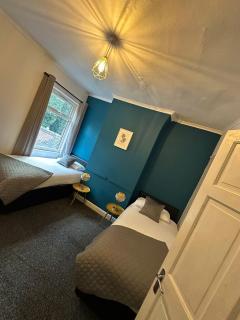 Entire home in Stoke-on-Trent - Stoke on Trent - 8