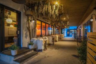 Penthouse At The Mews - 2 Bed Apartment - Tenby - 1