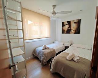 Apartamento Playa con Piscina, Parking y 2 habitac - Castelldefels - 3