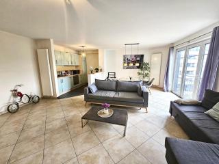 Chic City Retreat 2BR near Station with parking-2a - Lussemburgo - 3