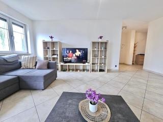Chic City Retreat 2BR near Station with parking-2a - Lussemburgo - 1