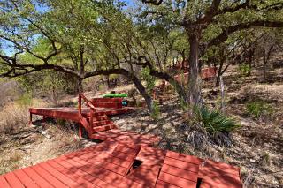 Pet-Friendly Oasis in Gated Community - Spicewood - 3