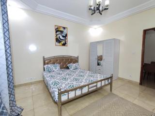 Appart 2 chambres calme-F3 avec Ascenseur Maristes - Dakar - 3