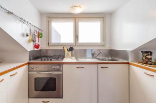 Central Station 10 min Private Terrace Skyview 6 Pax - Milan - 7