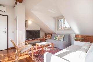 Central Station 10 min Private Terrace Skyview 6 Pax - Milan - 9