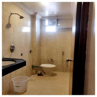 Near Mahakal Temple HOTEL # Gupta-R !UJJAIN, Near Railway Station - Air Conditioned hotel at Prime Location - BEST HOTEL IN UJJAIN - Ujjain - 1