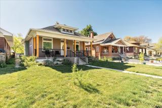 Private HotTub GameRoom and Fenced Backyard - Ogden - 3