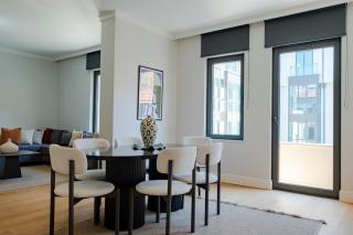 Spacious Duplex Apartment with 3 Bedrooms and 2 Bathrooms - Istanbul - 4