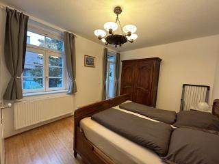 Exklusives Haus, ruhig gelegen im Innenhof, zentral, lichtdurchflutet, - Karlsruhe - 3