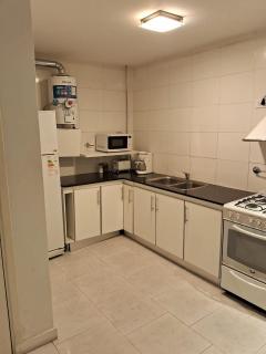 Amplio y céntrico departamento - Mar del Plata - 2