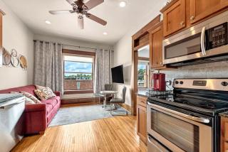 The Uptown Suite at The Historic Connely Harrington - Siloam Springs - 8