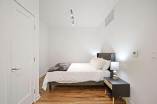Architectural 2BD Condo in Miracle Mile Perfect for Families - Los Angeles - 2