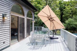 Entertainment Galore, Meadowood Manor by RoveTravel - Sag Harbor - 1