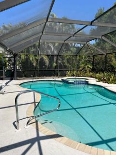 Beach Pool Oasis in Beautiful Naples Florida - Naples - 8