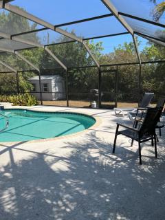 Beach Pool Oasis in Beautiful Naples Florida - Naples - 9