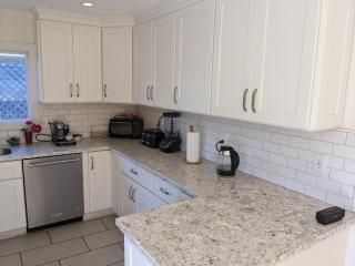 Sunny 4-Bedroom home in Corte Madera - Corte Madera - 6